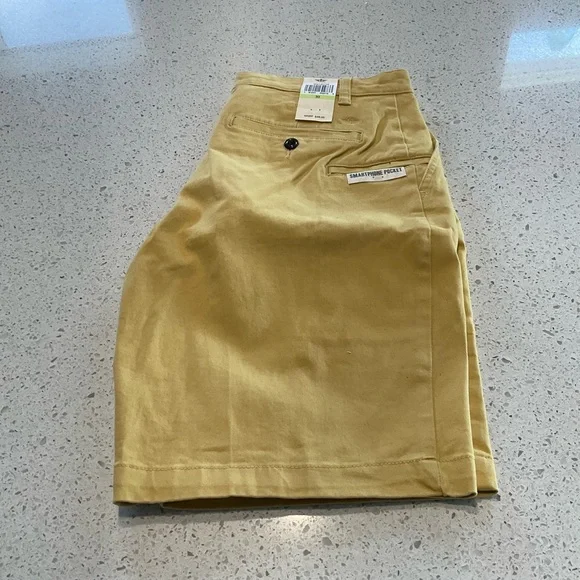 Dockers men’s shorts - Picture 3 of 6